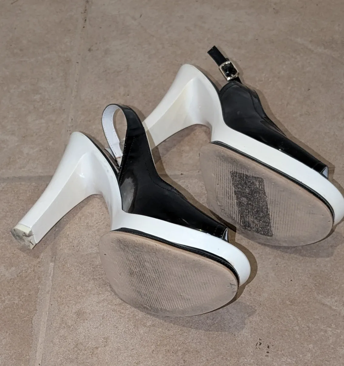 Yuppy Black & White Heels #Cleanout image indicator(5)