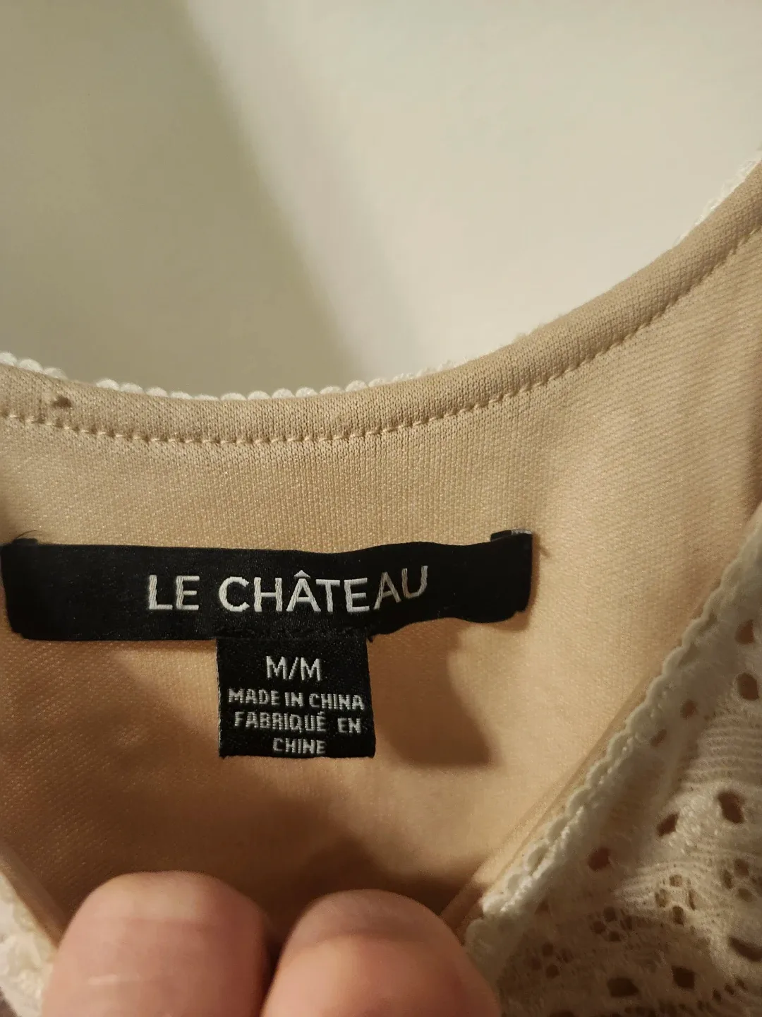 Le Chateau White Lace Dress Size M image indicator(2)