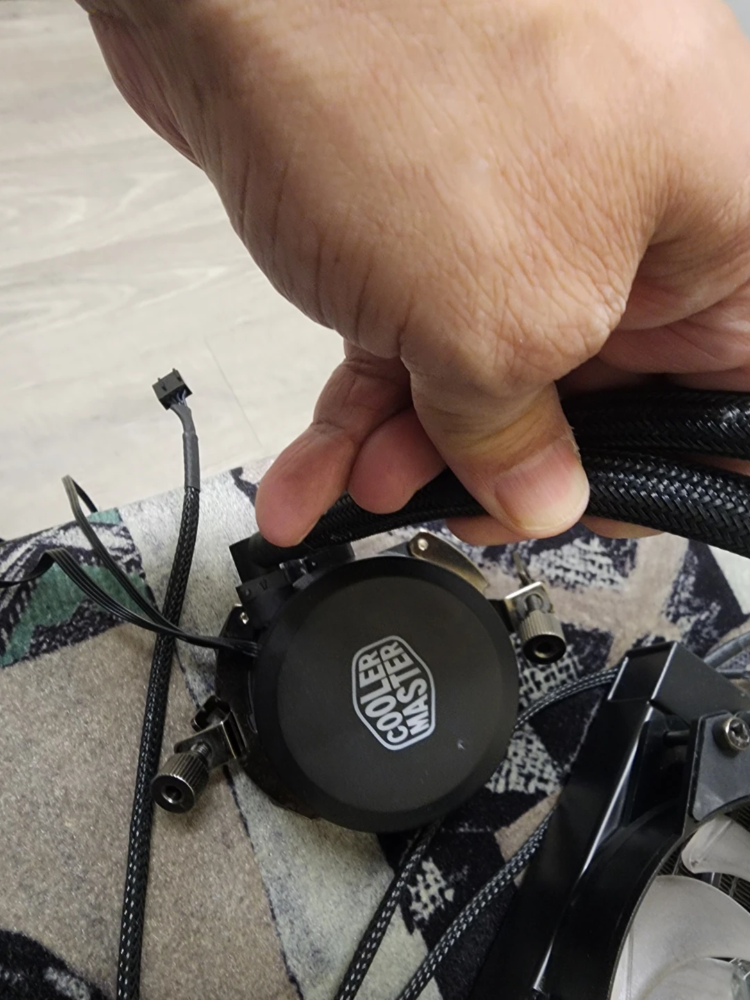 Cooler Master Liquid CPU Cooler (for AM4 only) - photo 3