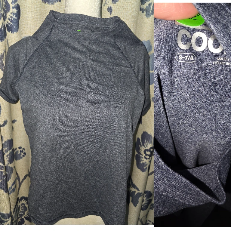 32 Degrees Cool T-Shirt - Size S (6-7/8) - photo 2