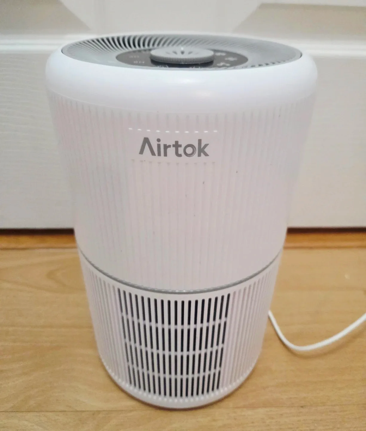 Airtok Air Purifier - White image indicator(3)