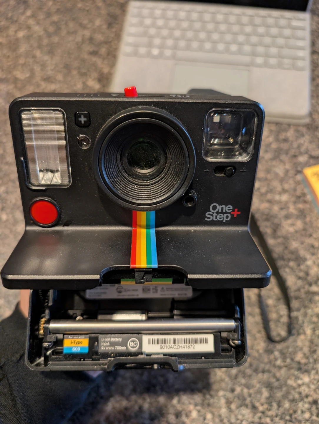 Polaroid OneStep+ i-Type Instant Camera - photo 2