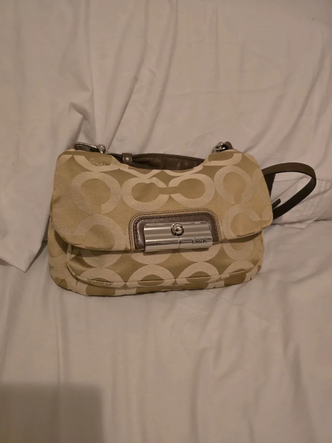 Coach Signature Hobo Bag New