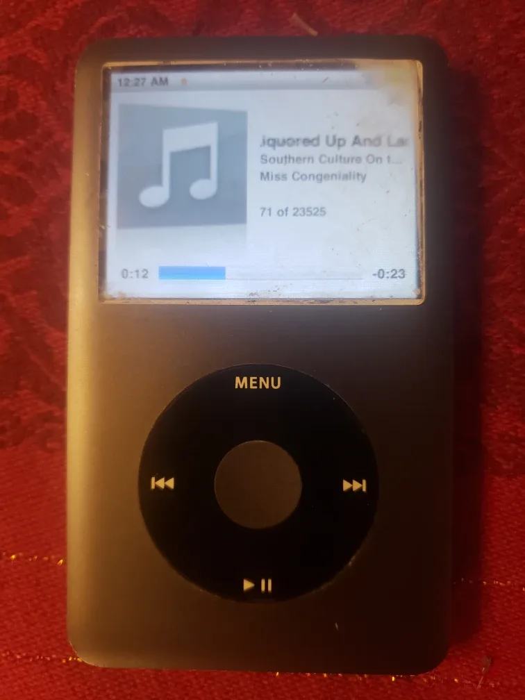Apple iPod Classic 160GB - Great for Music! image indicator(3)