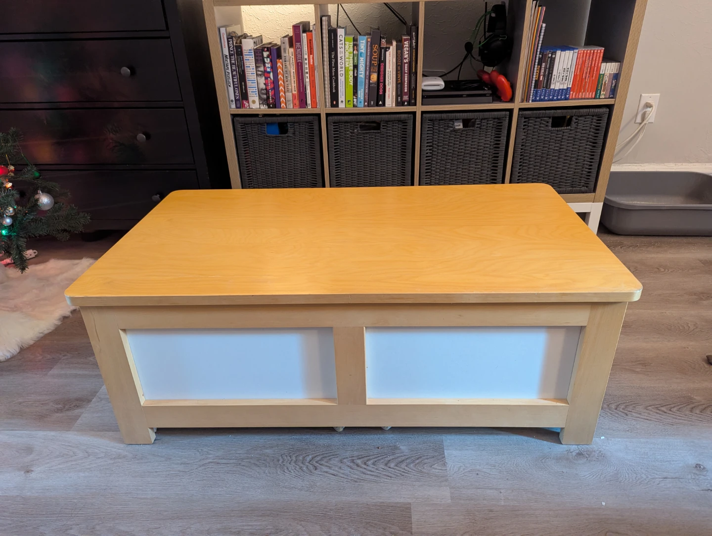Coffee table with large storage