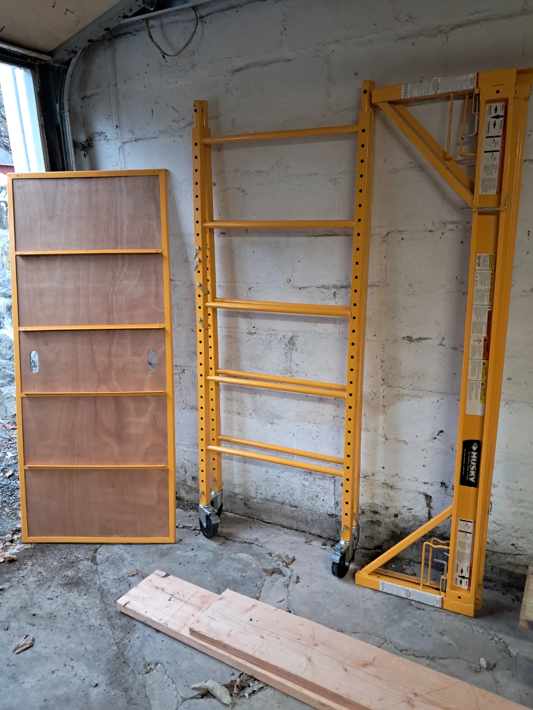 Husky The Toughest Name In Tools Scaffolding - photo 3