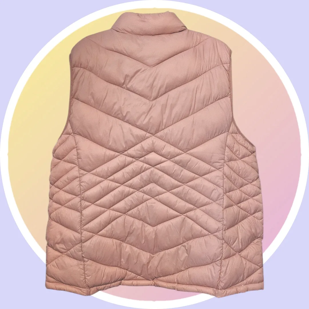 #Cleanout NWT 2X Packable Quilted Vest 2 Zip & 2 Inside Pockets image indicator(5)