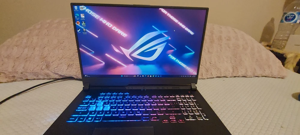 ASUS ROG Strix Gaming Laptop 17 inch screen - photo 3