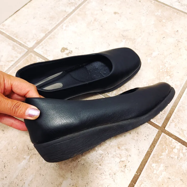 Pansy Black Leather Flats - Size 8.5 image indicator(3)