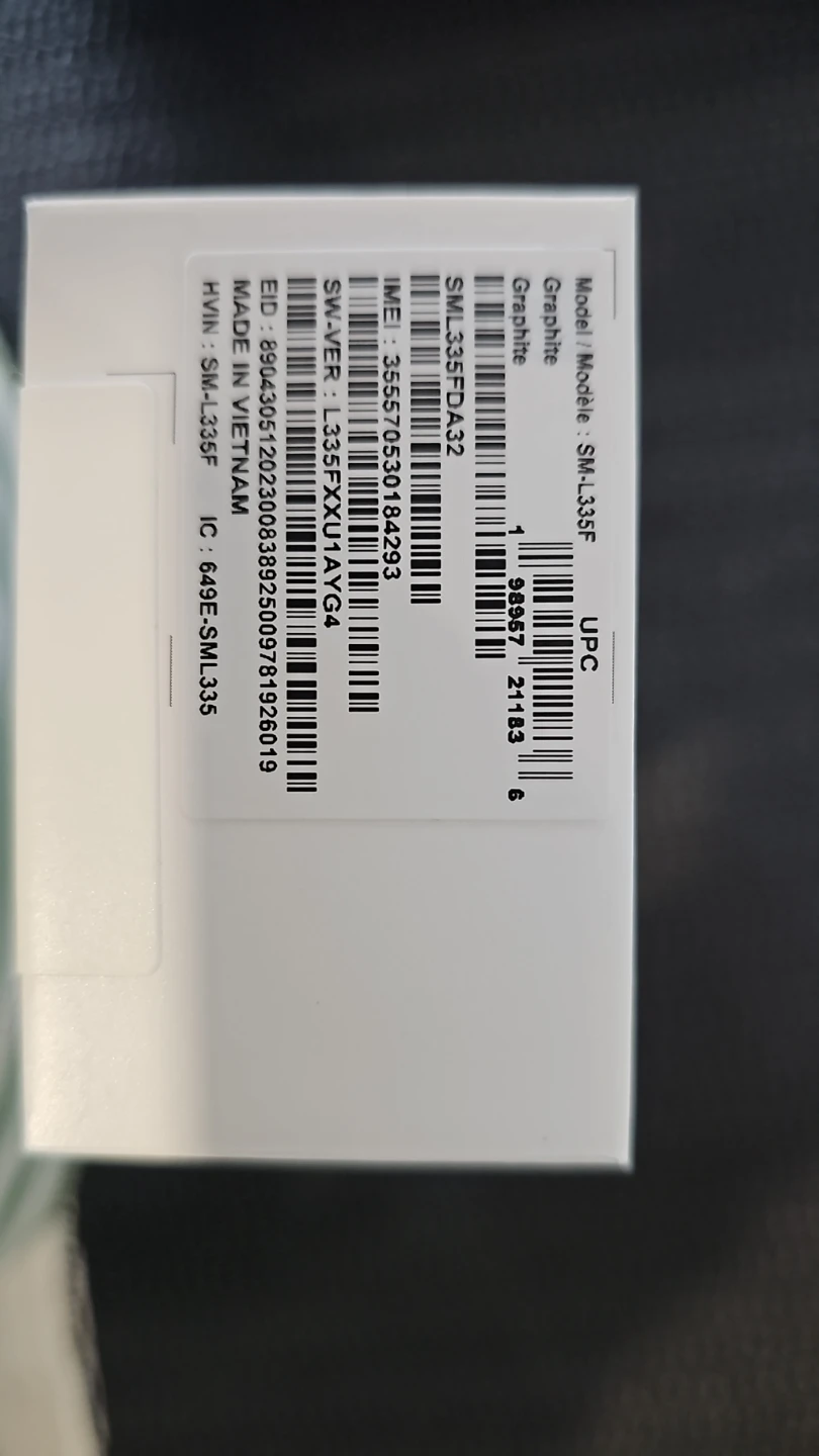 Samsung Galaxy Watch8 Graphite - Like New! - photo 2