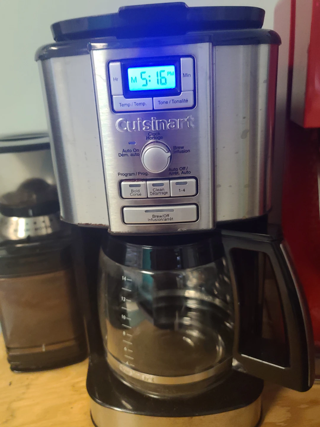 Cuisinart Coffee Maker & Grinder - photo 2