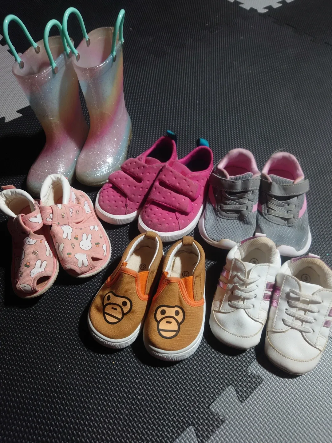 Kids' Shoe Bundle - Size 7/8