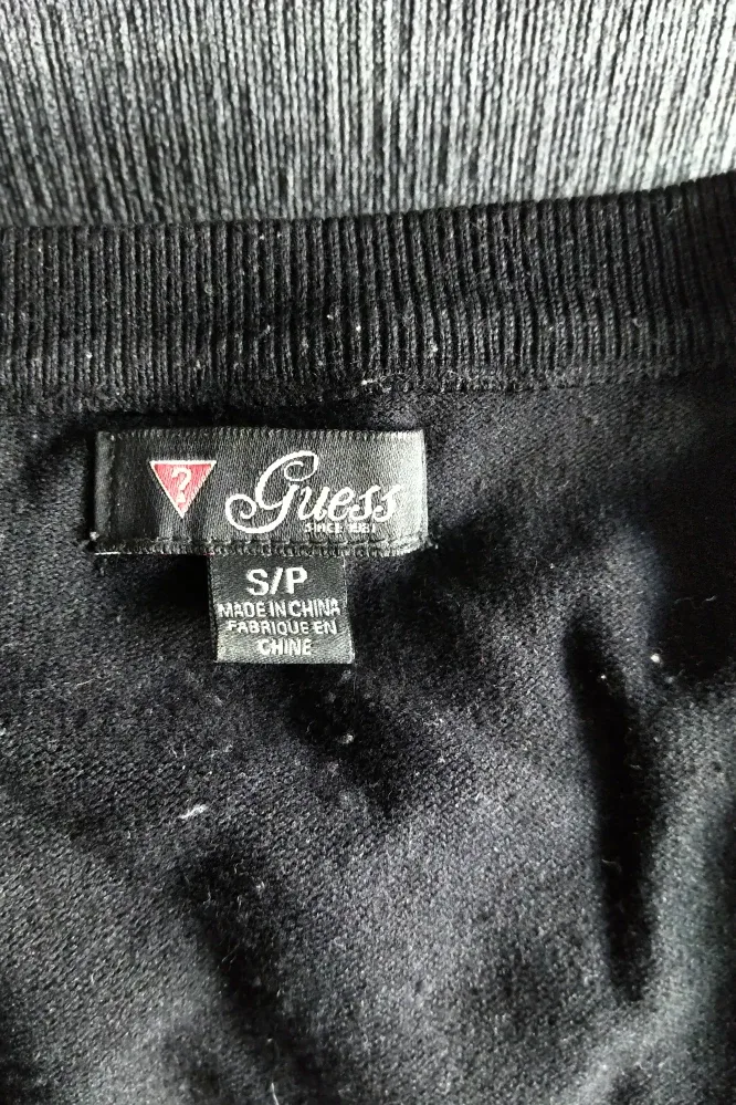 Guess Black Long Sleeve Sweater - Size S image indicator(3)