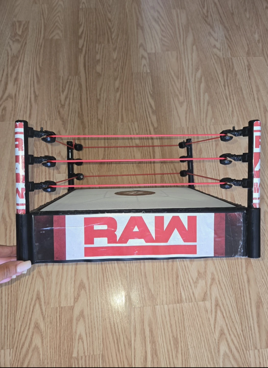 WWE Raw Wrestling Ring with 4 Figures - photo 4