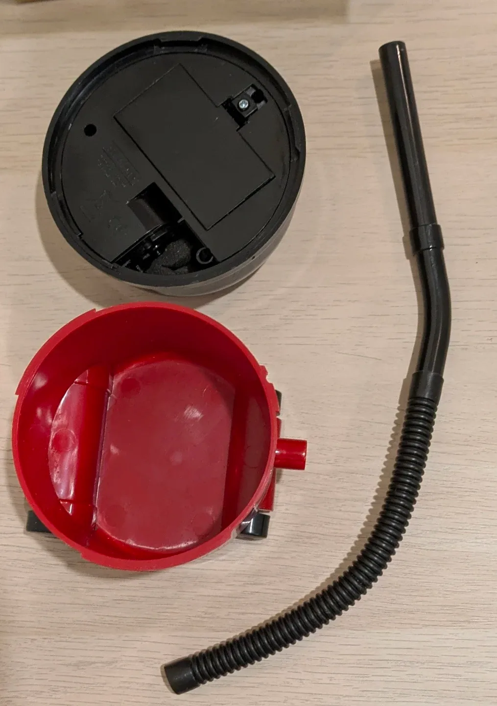 Little Henry Desk Vacuum Cleaner #Cleanout image indicator(4)