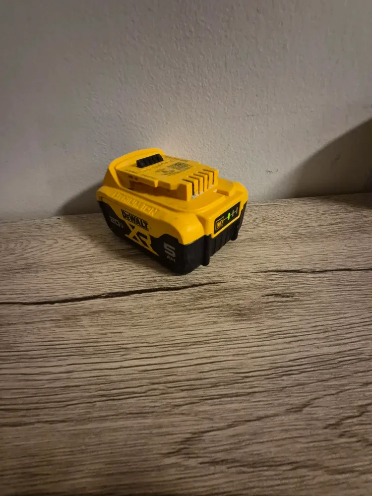 DeWalt 20V 5Ah Battery