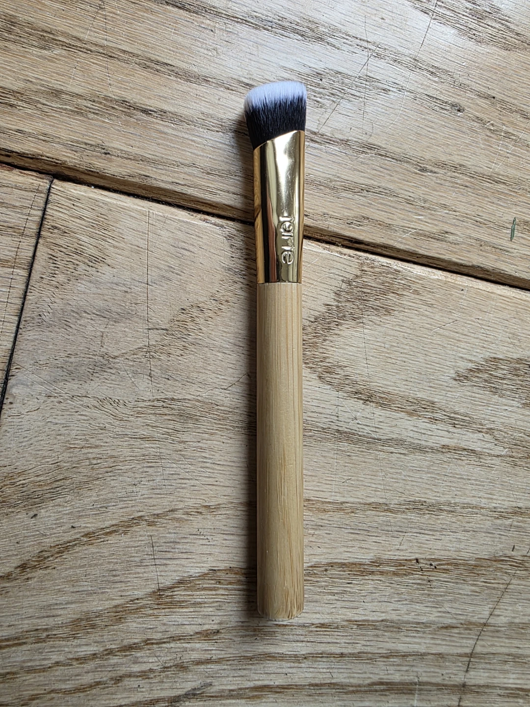Tarte Angled Foundation Brush -New! - photo 3