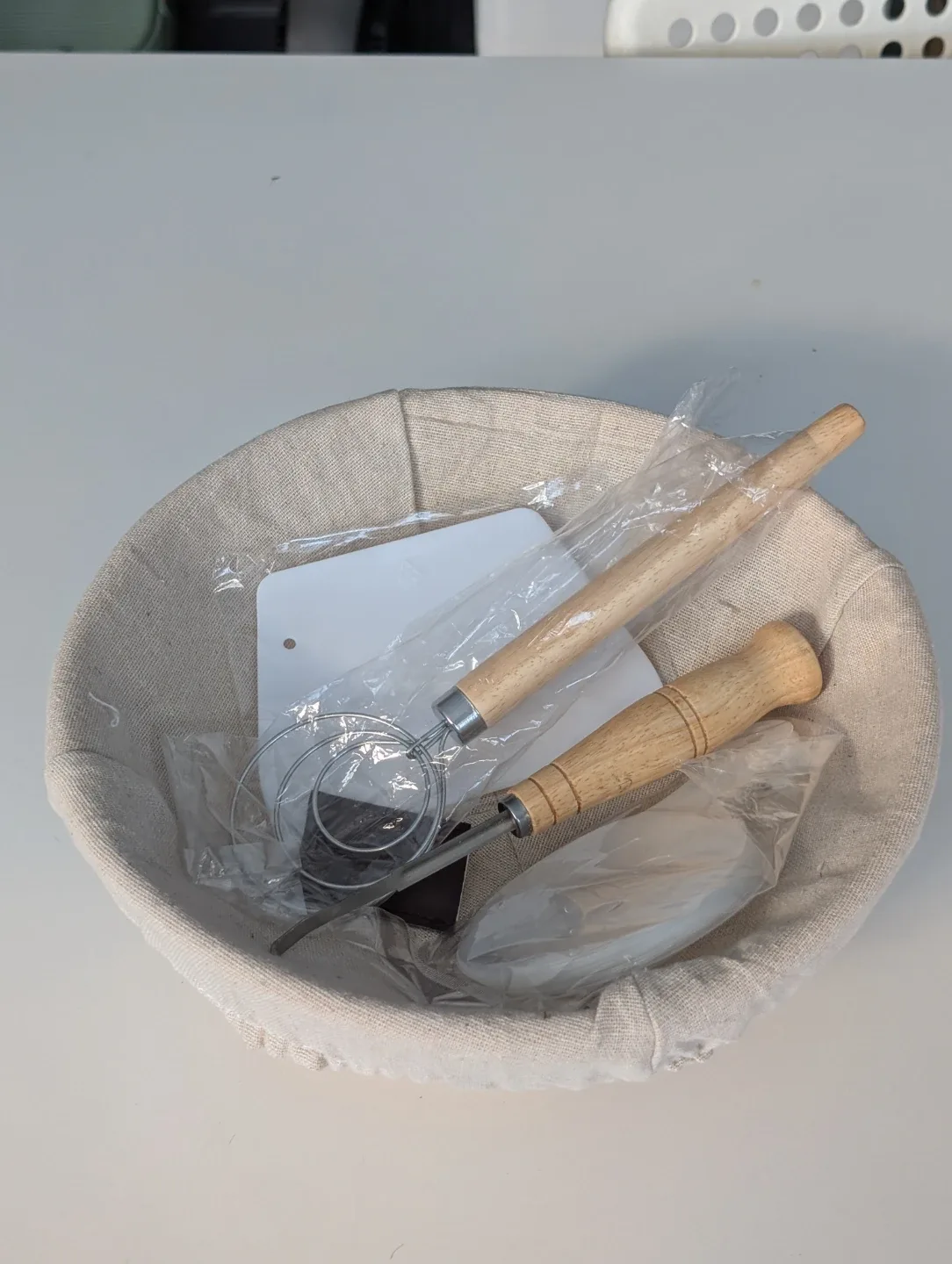 LATRKUU Banneton Proofing Basket Kit - New