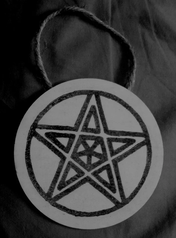 Wooden Pentagram Ornament image indicator(3)