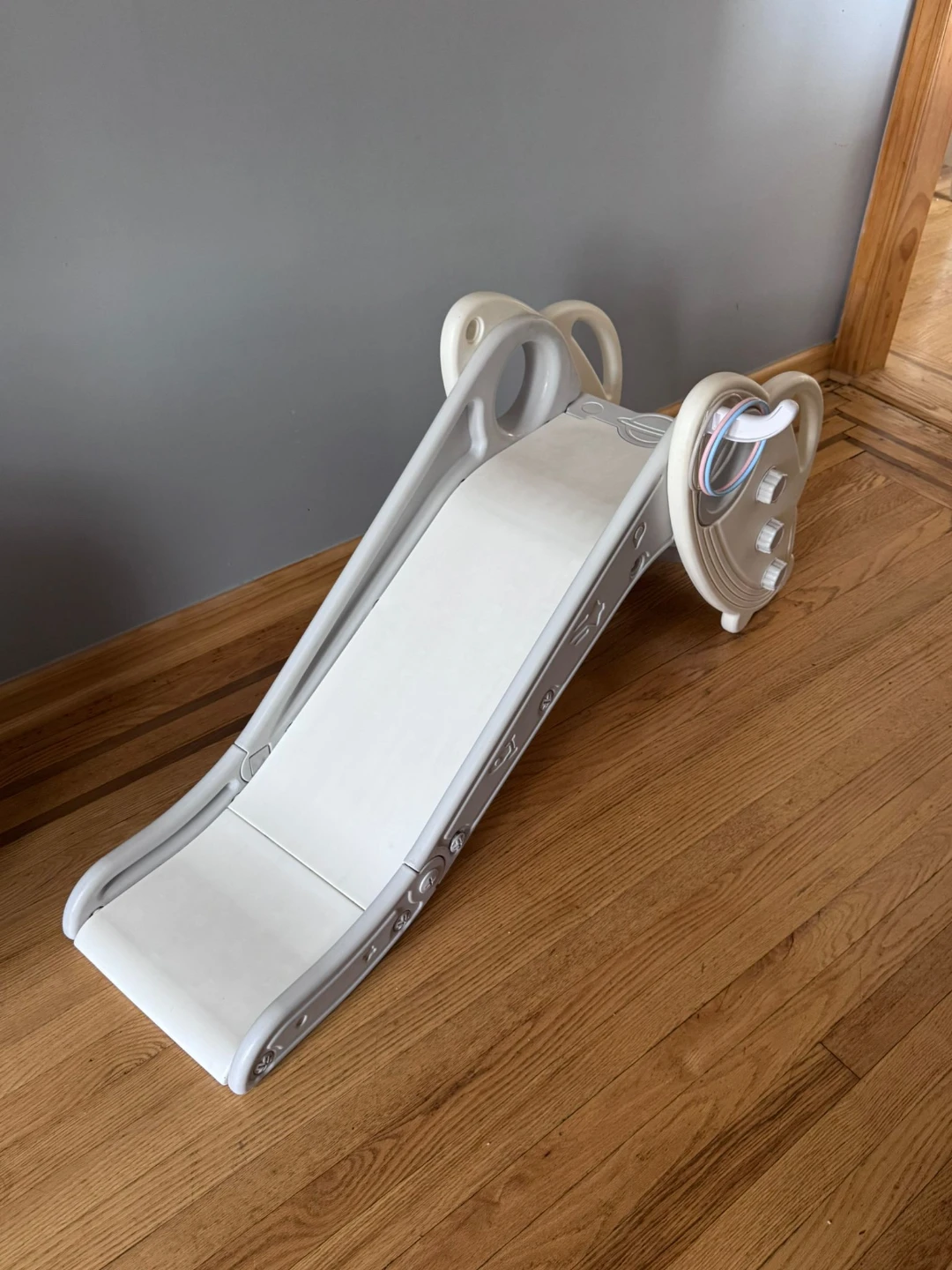 Toddlers Slide with ring game
