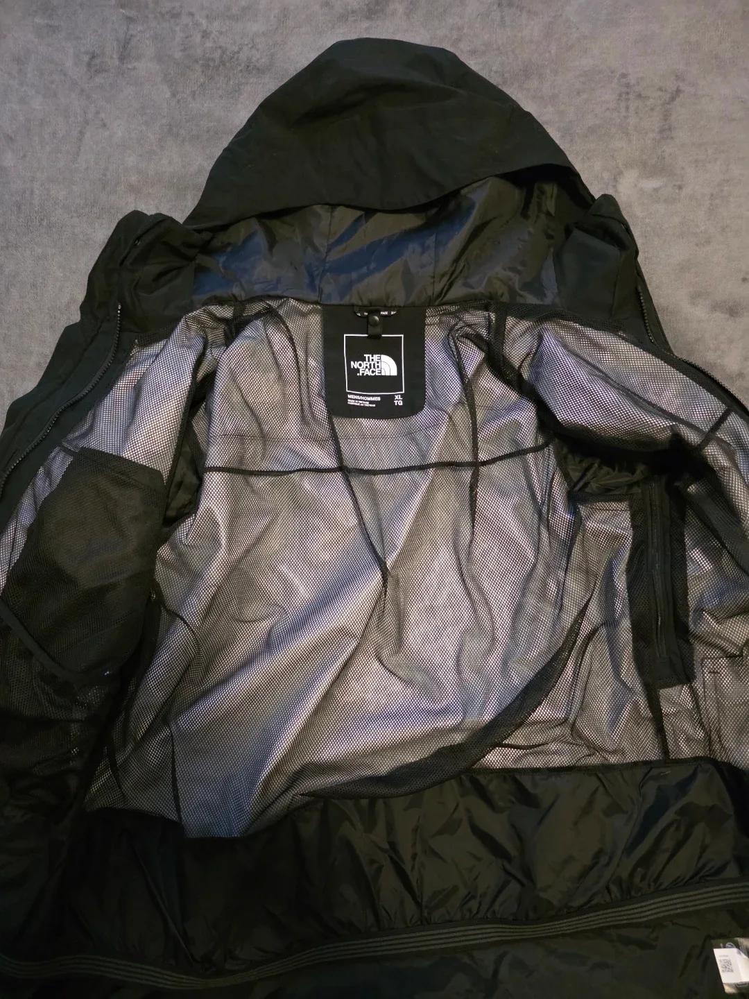 The North Face Men’s ThermoBall (XL) image indicator(5)
