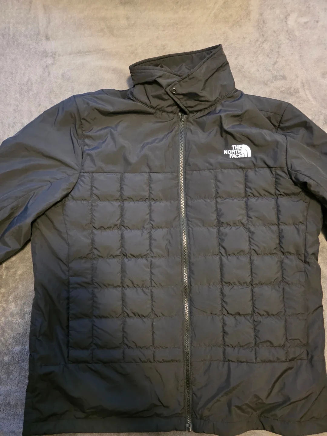 The North Face Men’s ThermoBall (XL) image indicator(7)