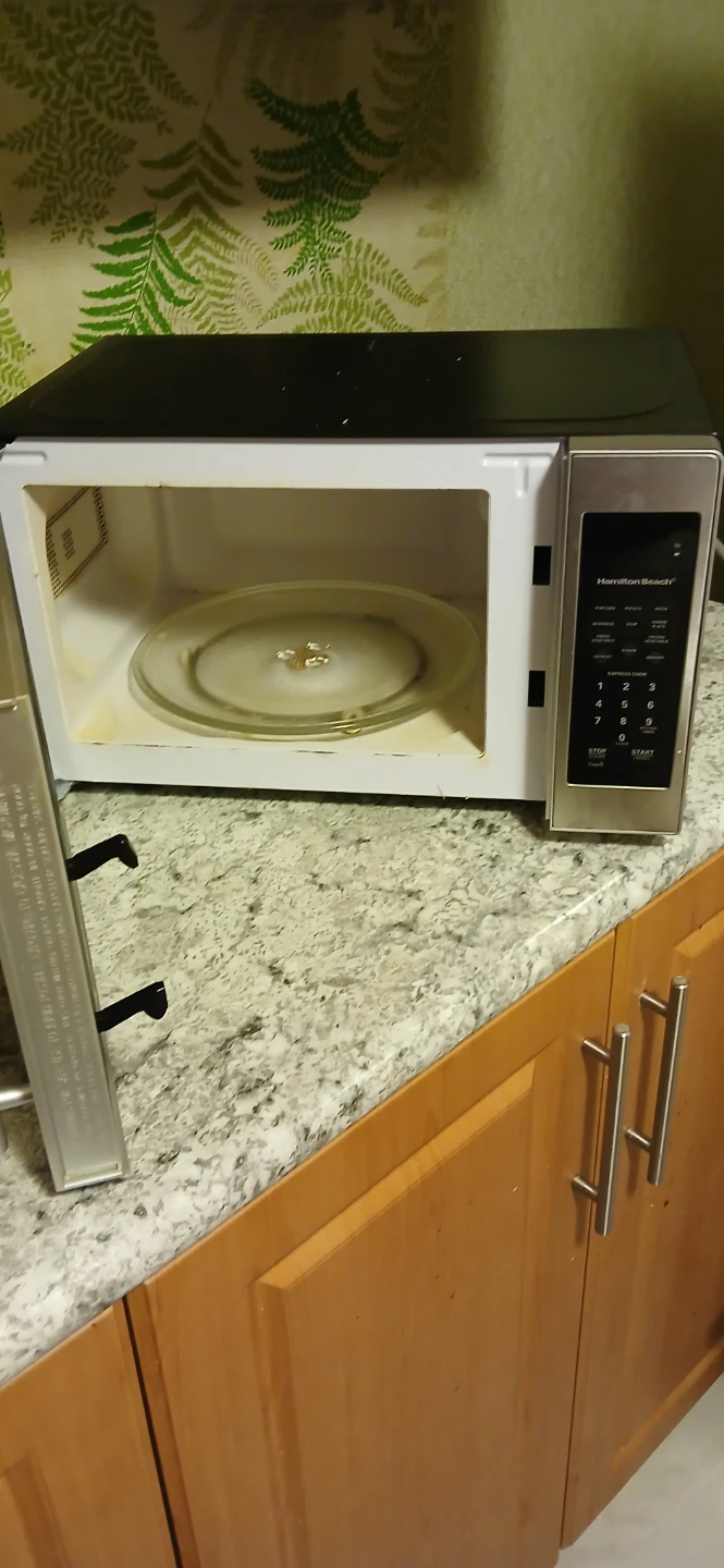 Hamilton Beach Microwave Oven