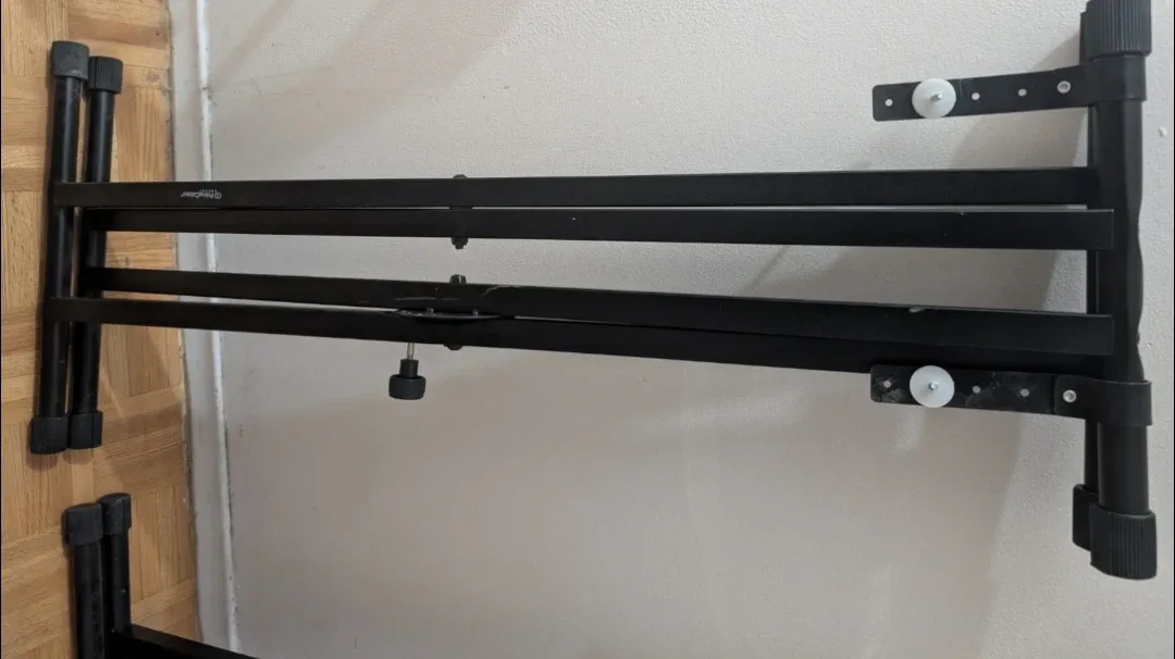 Adjustable Keyboard Stand (61 key)