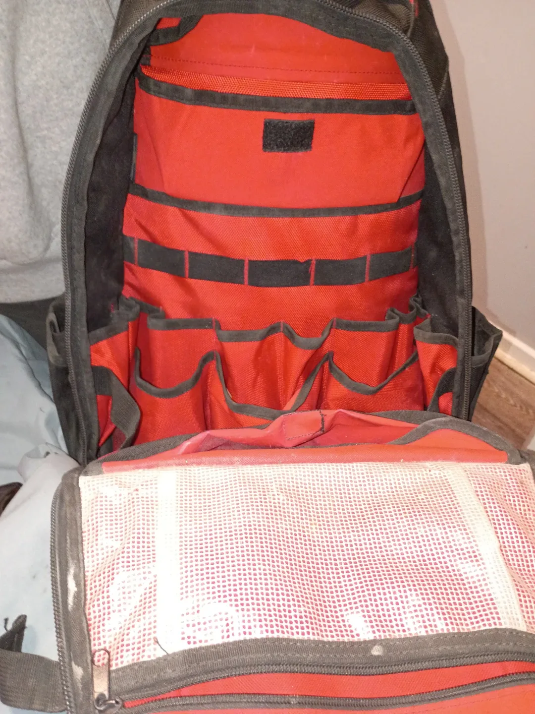 Milwaukee Tool Backpack image indicator(2)