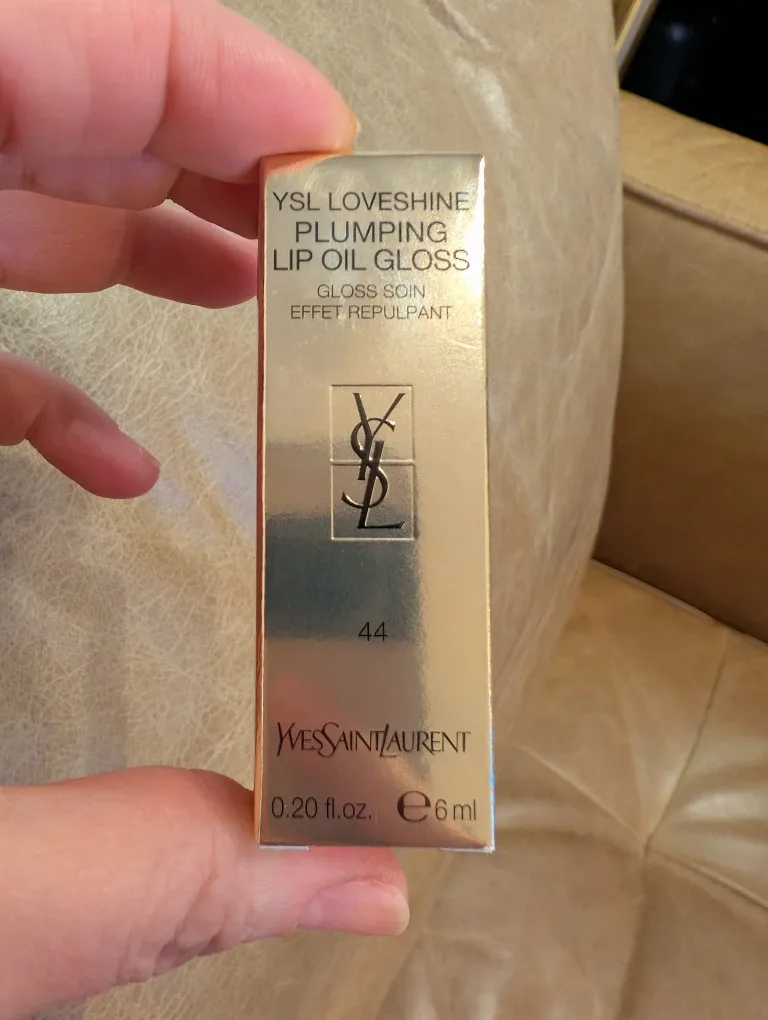 YSL Loveshine Plumping Lip Oil Gloss - Nude Lavallière
