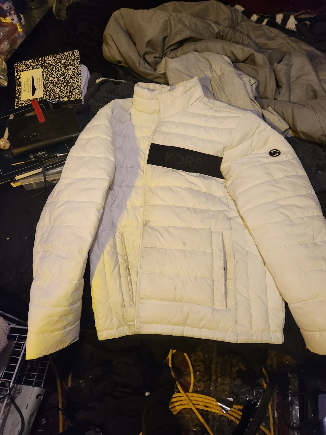 Michael Kors Travel Engineered Puffer Jacket - M - photo 2
