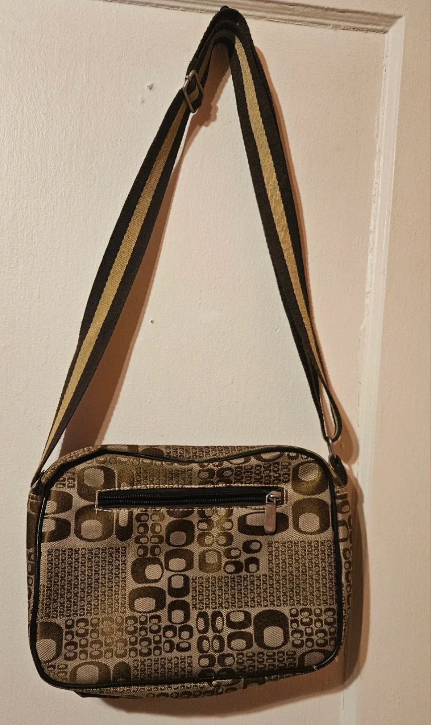 Women shoulder bag