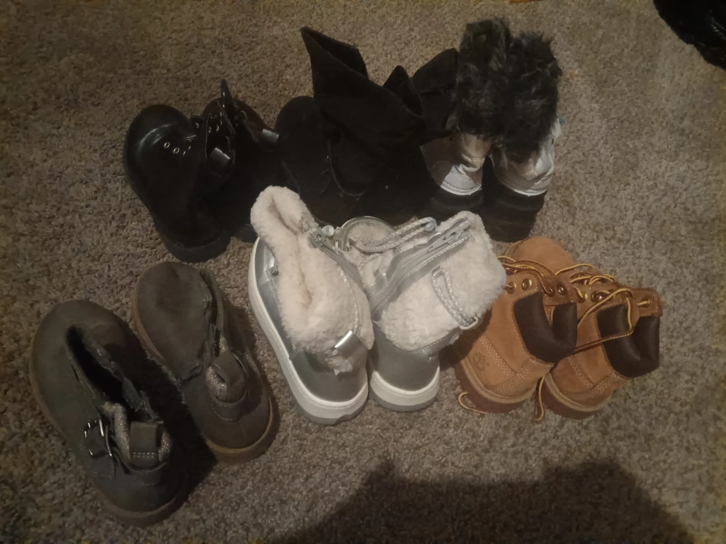 Mixed Lot of Kids' Shoes & Boots - Various Sizes - photo 3