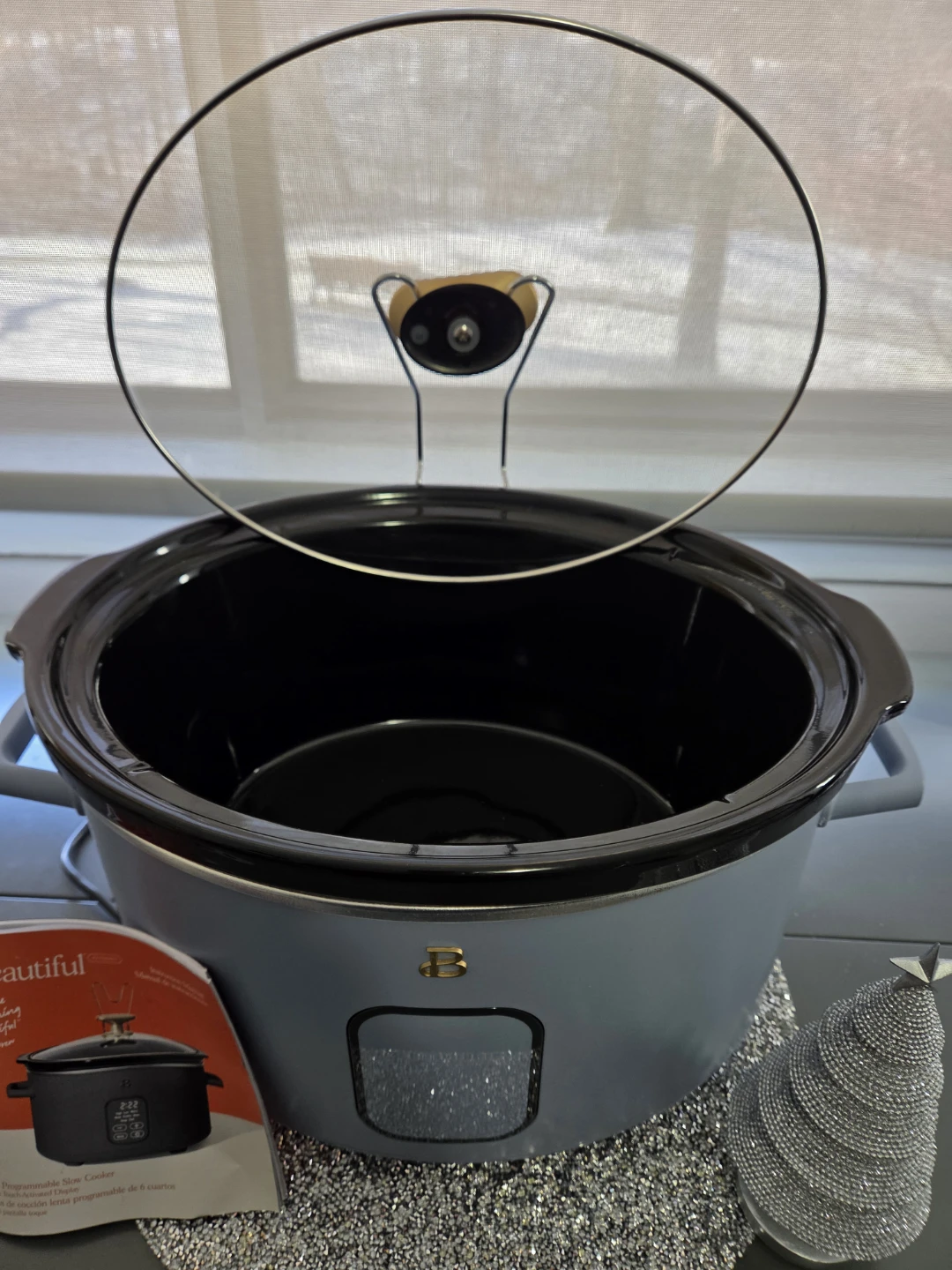 "Beautiful" Blue 6qt Programmable Slow Cooker - Like New! - photo 3