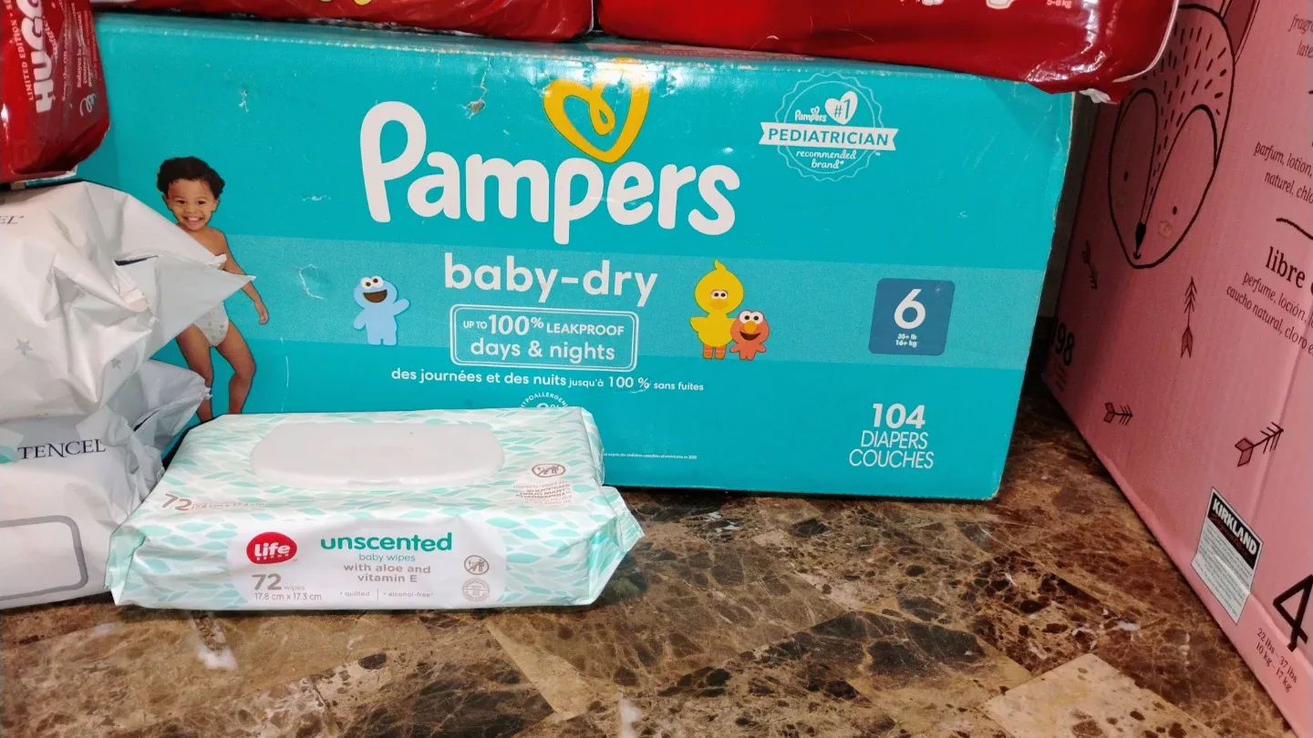 Pampers Baby-Dry Size 6 Diapers (104 Count)