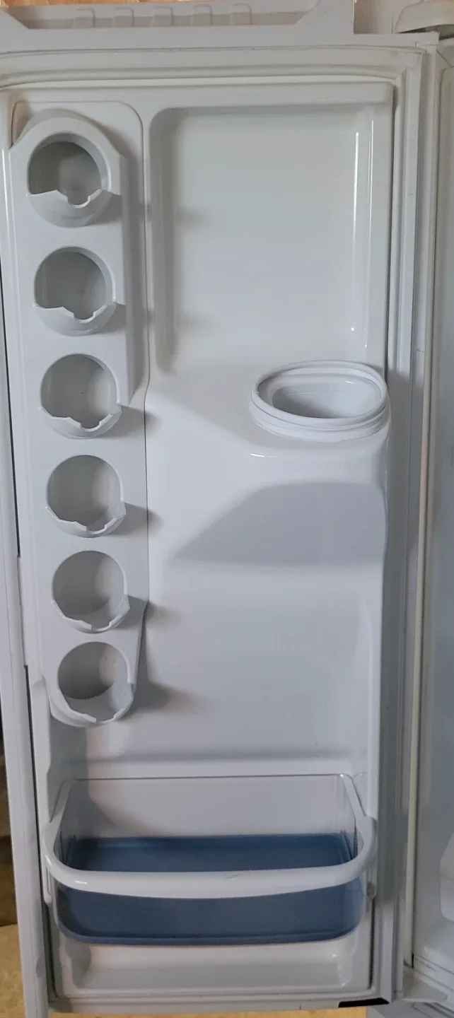 Big Fridge for sale image indicator(4)