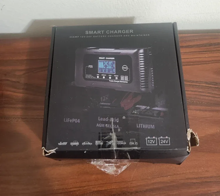 HTRC P25 25AMP Smart Charger