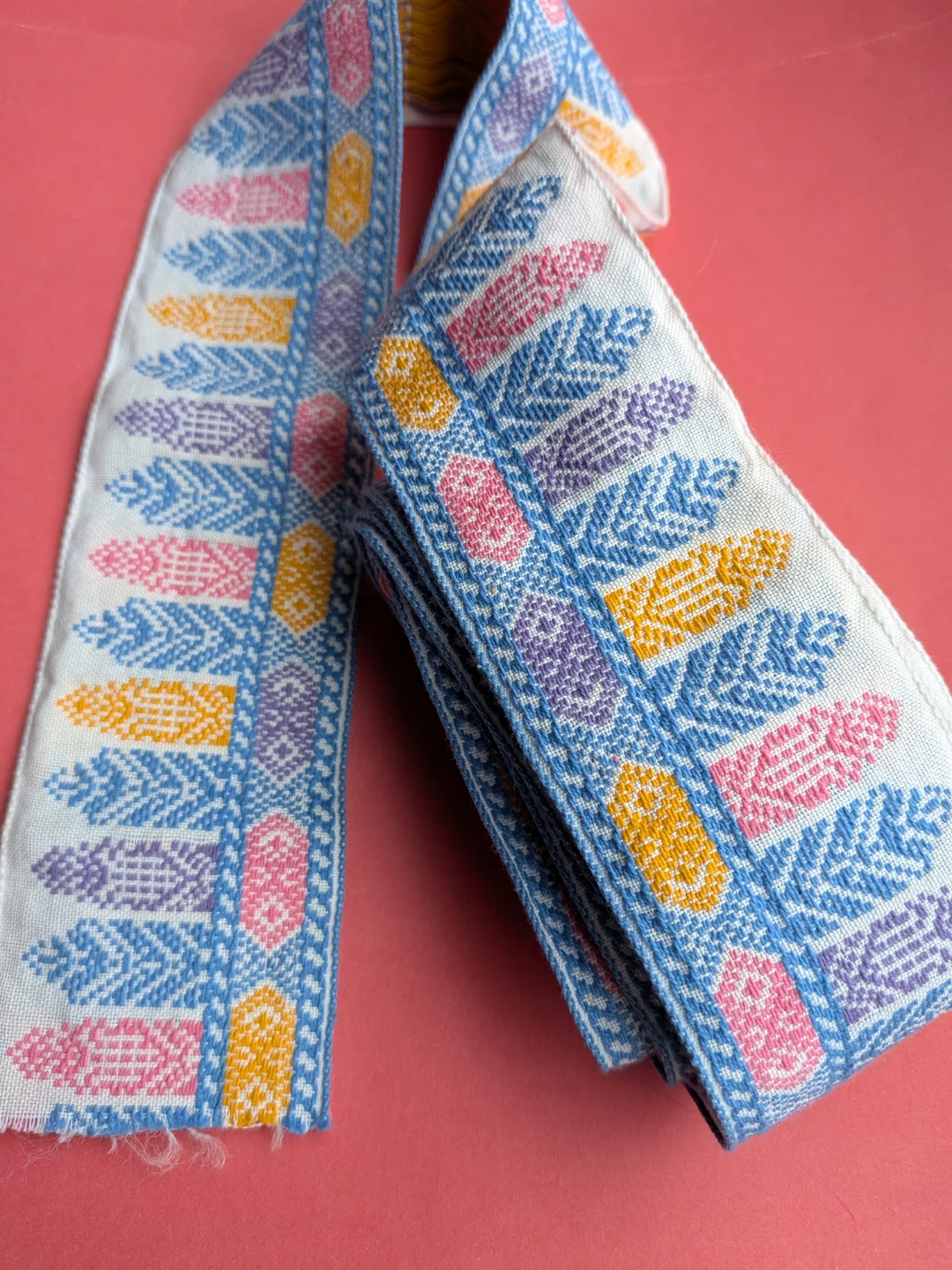 Vintage 1950's rare Jacquard Trim - ONE YARD - photo 2