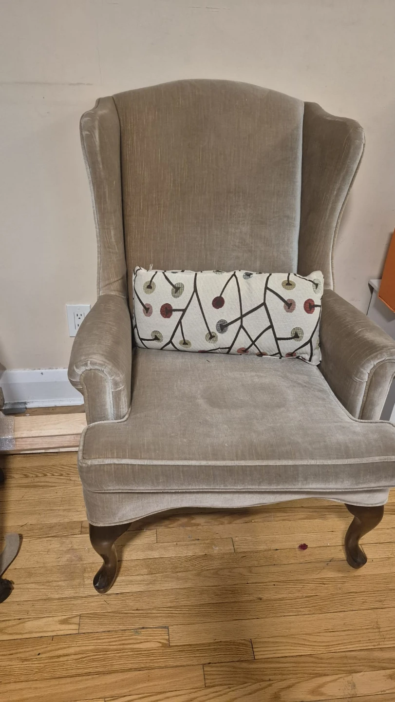 Wingback Armchair - Beige - photo 3