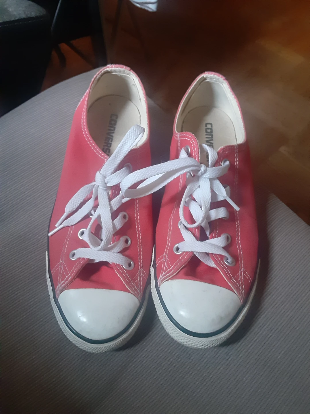 Converse Coral Low Top Sneakers size 7.5 pending*