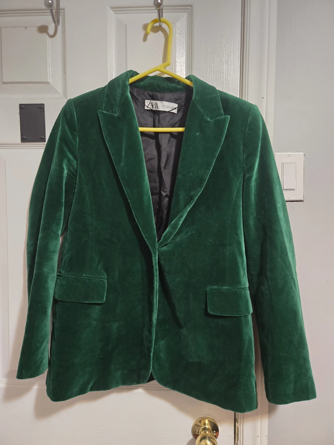 ZARA Green Velvet Blazer