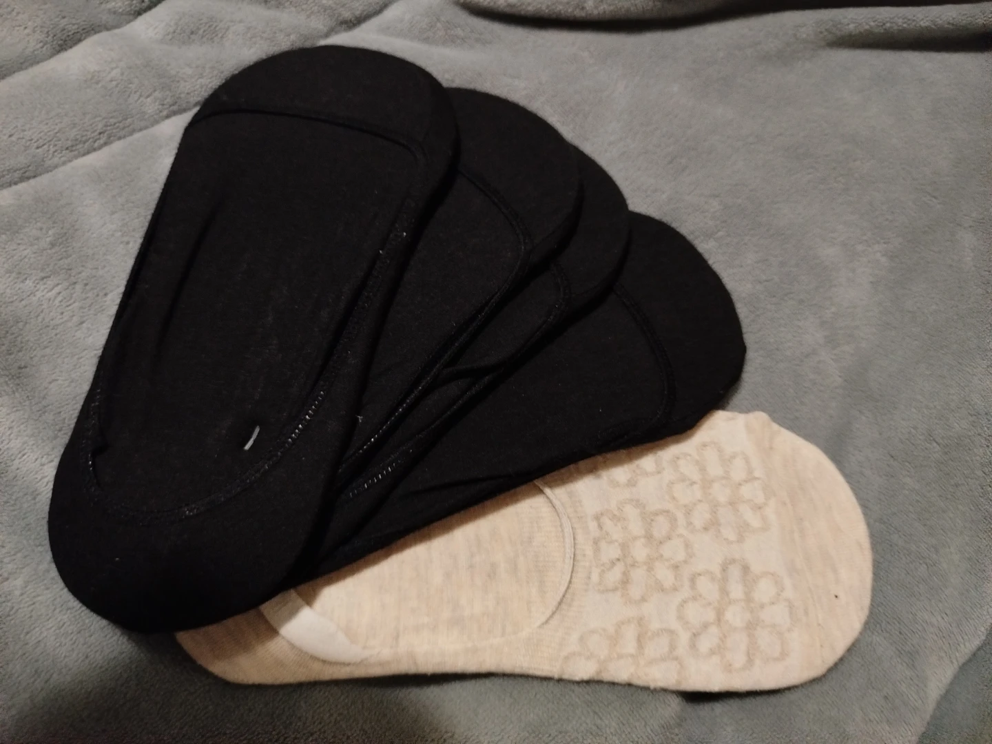 No Show Socks - Black & Beige