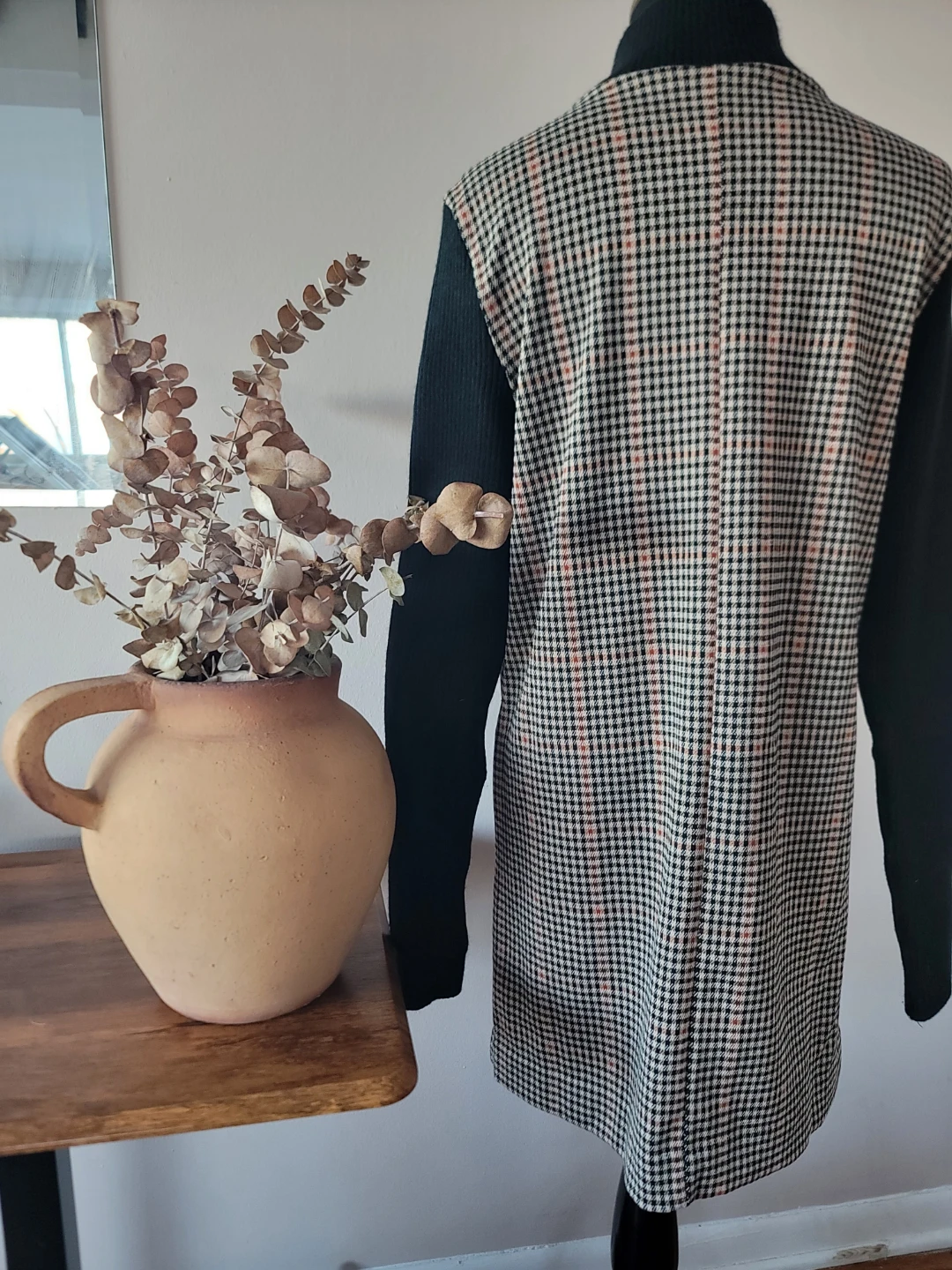 RD Style Plaid Dress - Size M EUC preppy sweaterdress - photo 4