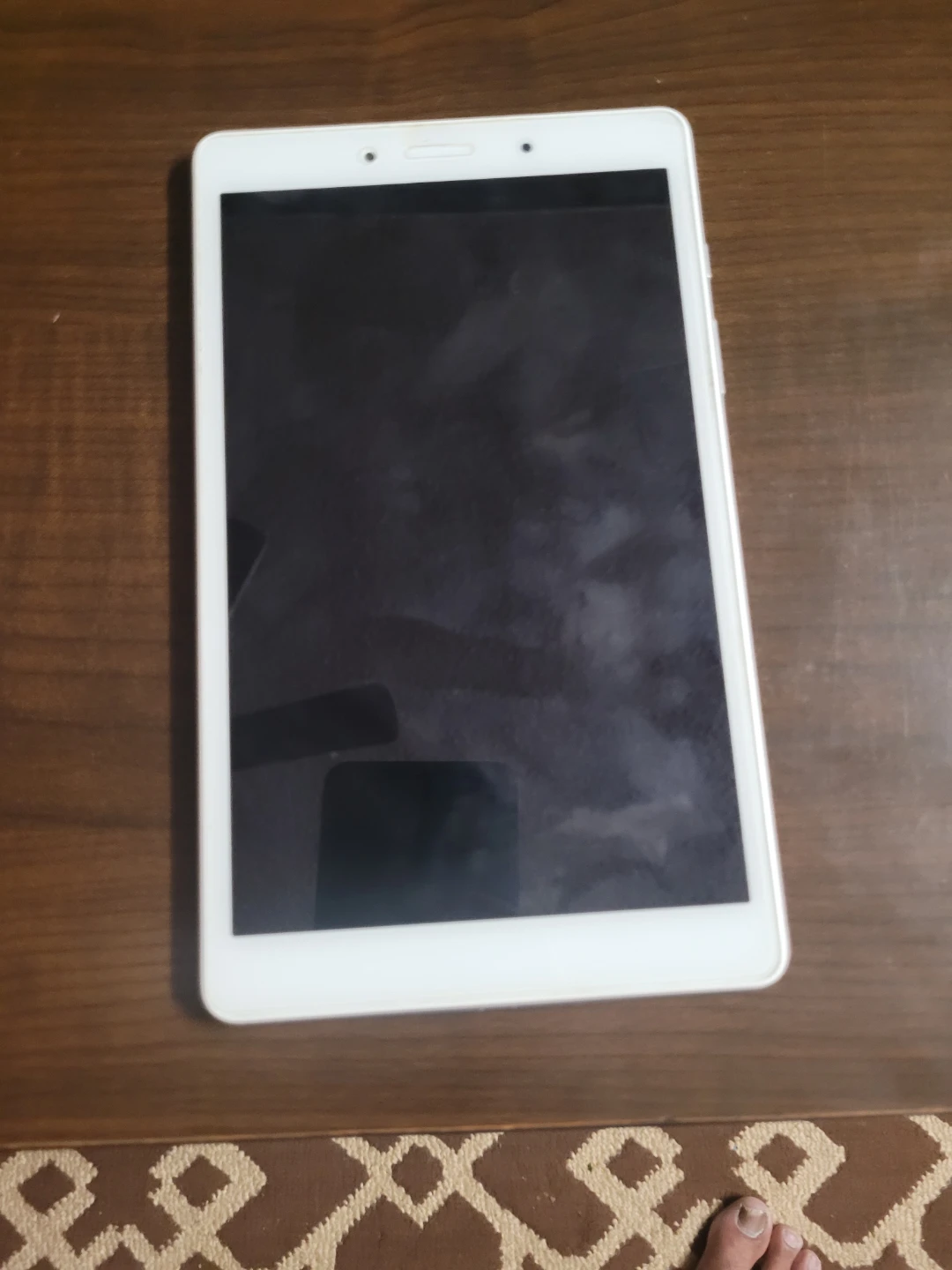 White Tablet