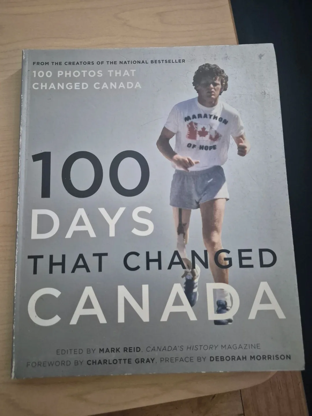 100 Days That Changed Canada Book