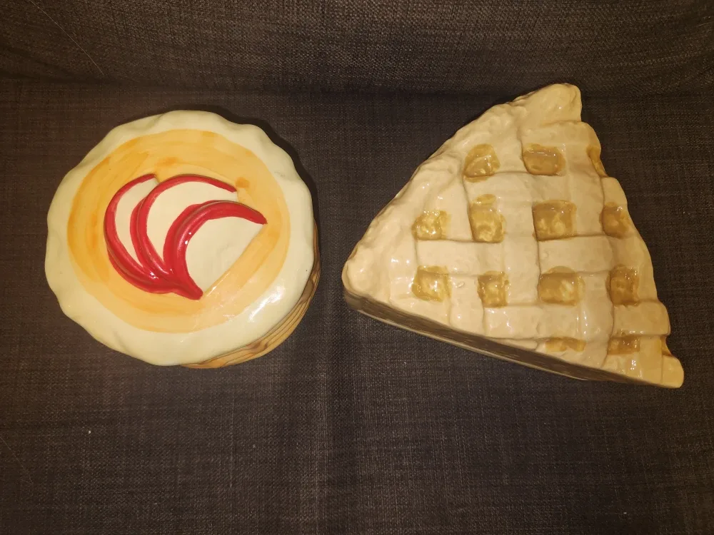 Pie and Pancake Ceramic Storage Containers image indicator(4)