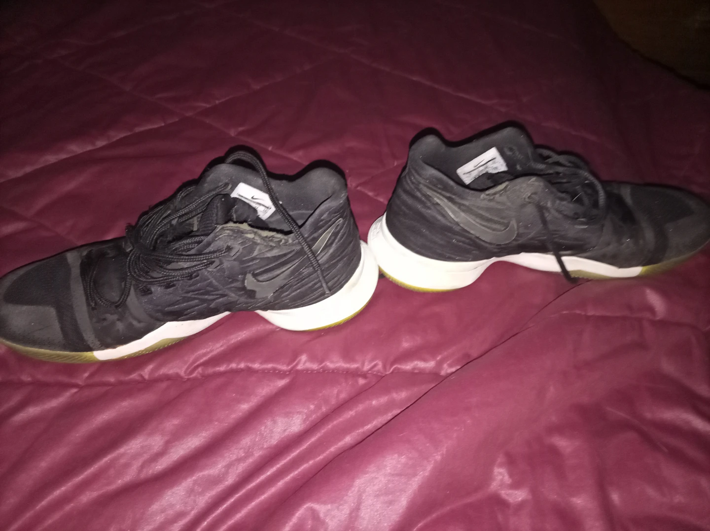Nike Kyrie Flytrap Basketball Shoes - Size 10 - photo 4
