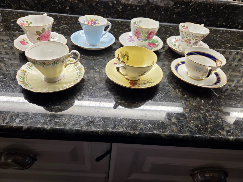 #cleanout.  Fine Bone China Tea Cup & Saucer
