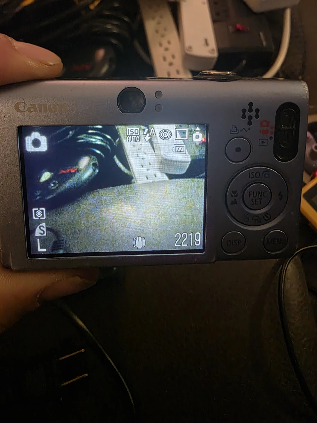 Canon PowerShot SD1100 IS Digital Camera - photo 2