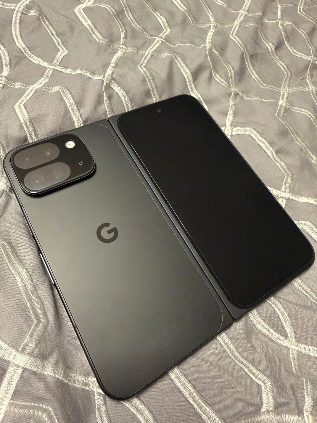 Google Pixel Fold - Black